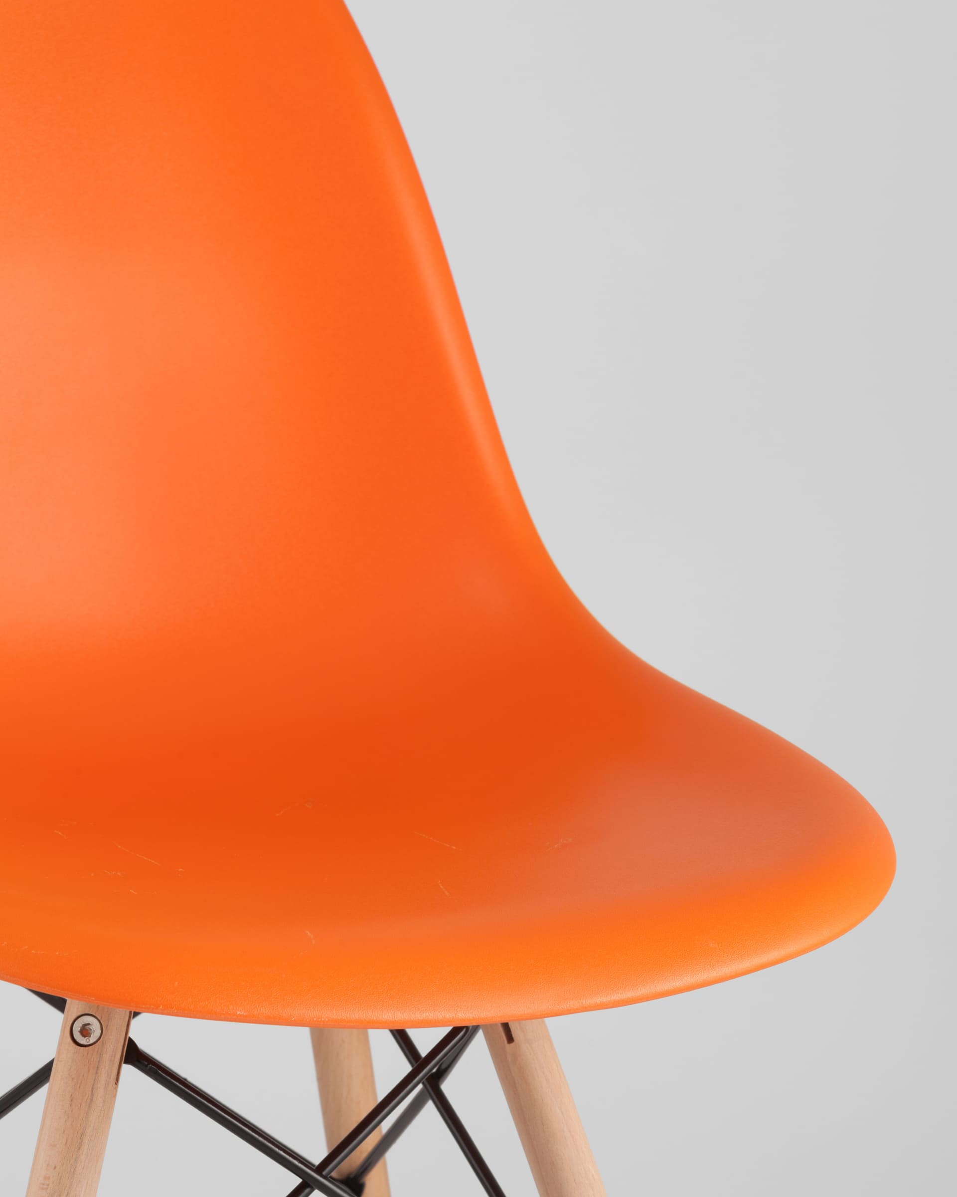 Комплект стульев Eames DSW оранжевый x4 шт