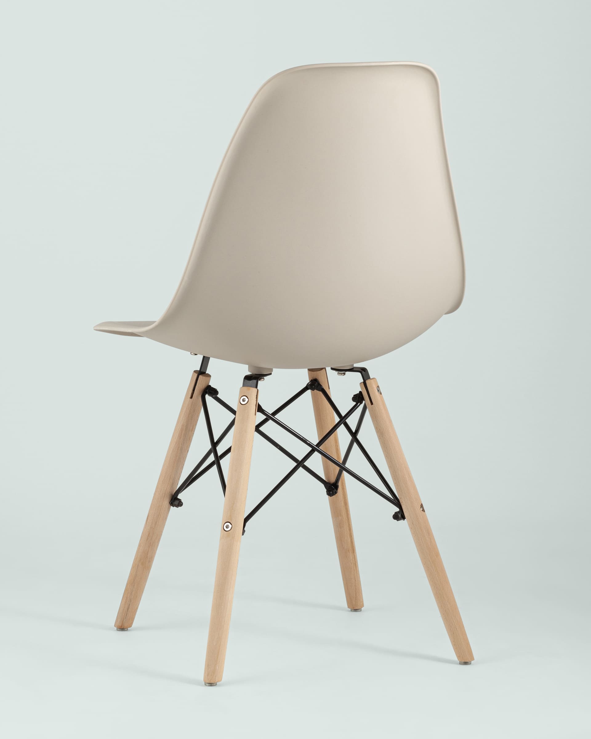 Комплект стульев Eames Style DSW бежевый x4 шт