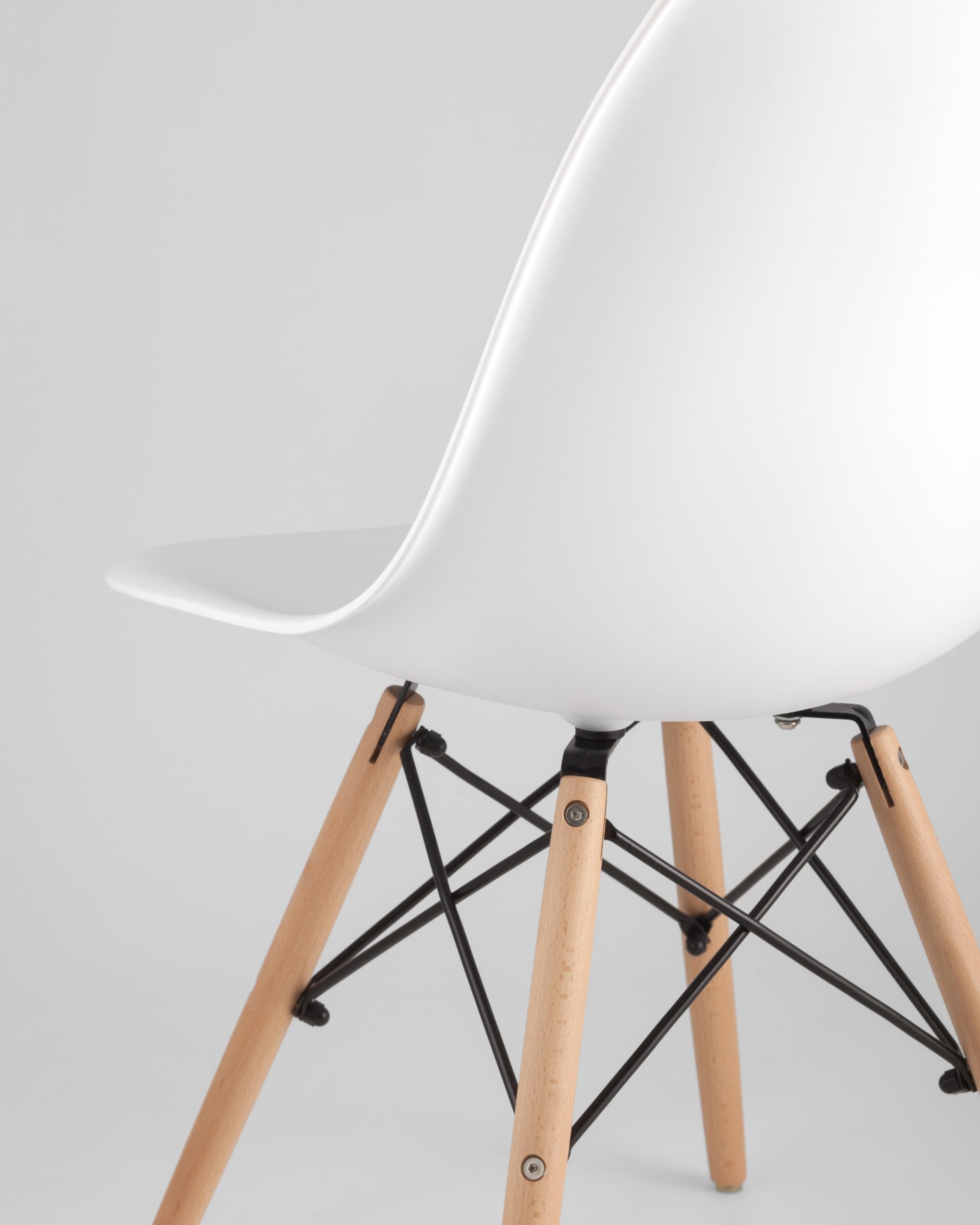 Комплект стульев Eames DSW белый x4 шт